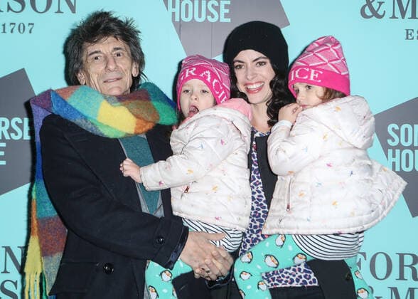 Bilder des Jahres 2019, Entertainment 11 November Entertainment Themen der Woche KW46 November 12, 2019, London, United Kingdom: VIP opening of Skate Somerset House..Featuring: Ronnie Wood, Gracie Wood.Where: London, United Kingdom.When: 12 Nov 2019.Credit: Cover Images London United Kingdom - ZUMAc218 20191112_zia_c218_046 Copyright: xCOVERxImagesx