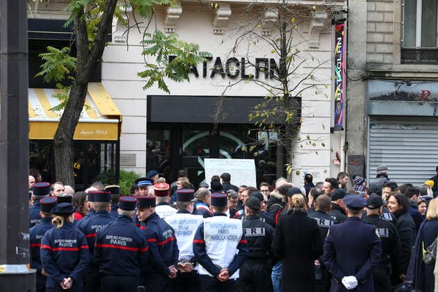 Bilder des Jahres 2019, News 11 November News Themen der Woche KW46 News Bilder des Tages Ambiance NEWS : Commemoration des attentats du 13 novembre 2015 au Bataclan - Paris - 13 11 2019 GwendolineLeGoff Panoramic 