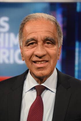 Der Meteorologe Mojib Latif posiert bei der Verleihung des Hanns-Joachim-Friedrichs-Preis für Fernsehjournalismus 2019 am 14.11.2019 in Köln Mit dem Preis werden jährlich einmal Fernsehjournalisten ausgezeichnet, die in ihrer Arbeit Herausragendes geleistet haben
