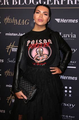 Mademoiselle Nicolette bei der Verleihung des 4. Deutschen Bloggerpreises by HashMAG in den Mozartsälen. Hamburg, 14.11.2019
