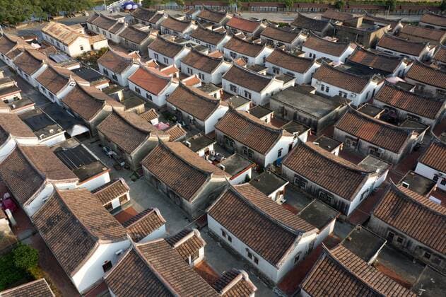 (191115) -- LONGHAI, Nov. 15, 2019 -- Aerial photo taken on Nov. 14, 2019 shows the residential houses at Daimei Village in Longhai City, southeast China s Fujian Province. ) CHINA-FUJIAN-DAIMEI VILLAGE-AERIAL VIEW (CN) JiangxKehong 