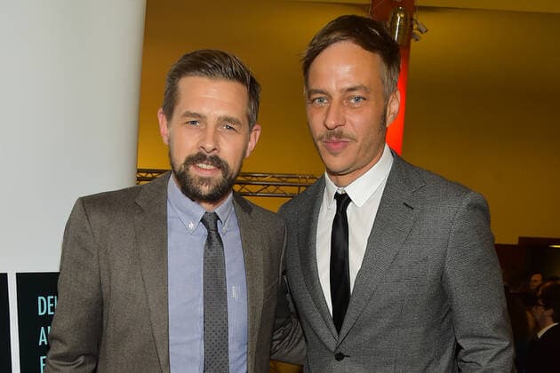 Entertainment Bilder des Tages Preisverleihung der DAFF 2019 Klaas Heufer-Umlauf , Tom Wlaschiha Ankunft zur Preisverleihung der Deutschen Akademie für Fernsehen 2019 im Kino Babylon in Berlin am 16.11.2019
