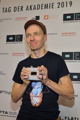 Preisverleihung der DAFF 2019 Dietrich Brueggemann, Preistraeger Regie (Tatort: Murot und das Murmeltier) Preisverleihung der Deutschen Akademie für Fernsehen 2019 im Kino Babylon in Berlin am 16.11.2019