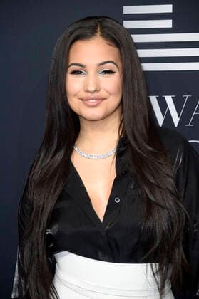 Mabel beim 4. Place To B Award 2019 im Axel Springer SE Verlagshaus. Berlin, 16.11.2019