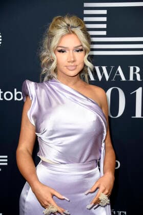 Shirin David beim 4. Place To B Award 2019 im Axel Springer SE Verlagshaus. Berlin, 16.11.2019