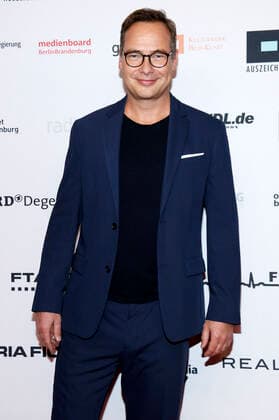 Matthias Opdenhövel bei der 7. Verleihung der Auszeichnungen der Deutschen Akademie für Fernsehen im Kino Babylon. Berlin, 16.11.2019