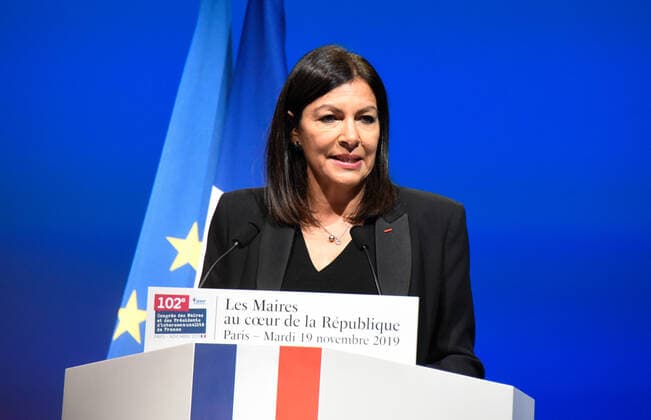 Anne Hidalgo ( Maire de Paris ) au congres de Maires NEWS : Emmanuel Macron au congres de Maires - Paris - 19 11 2019 FedericoPestellini Panoramic 