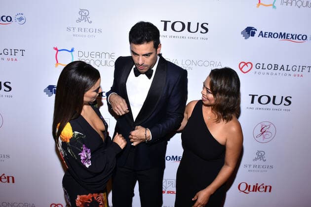 The Global Gift Gala in Mexico - Arrivals MEXICO CITY, MEXICO - NOVEMBER 19: Eva Longoria, Carlos Rivera and Alina Peralta poses for photos during a red carpet of 5th Global Gift Foundation USA to the occasion of raising funds at St. Regis Hotel on November 19, 2019 in Mexico City, Mexico Copyright: xCarlosxTischlerx EYE_4477