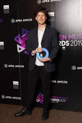 SCREEN MUSIC AWARDS 2019, Piers Burbrook de Vere poses after winning the Best Soundtrack Album category at the annual Screen Music Awards at Forum Melbourne in Melbourne, Wednesday, November 20, 2019. ( NO ARCHIVING, EDITORIAL USE ONLY, NO USE IN BOOKS WITHOUT CONSENT MELBOURNE VIC AUSTRALIA  Copyright: xSTEFANxPOSTLESx 20191120001433778339