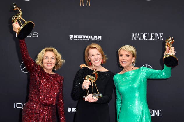 Bilder des Jahres 2019, Entertainment 11 November Entertainment Bilder des Tages Michaela May, Gaby Dohm und Uschi Glas bei der 71. Bambi-Verleihung 2019 im Festspielhaus. Baden-Baden, 21.11.2019 *** Michaela May, Gaby Dohm and Uschi Glas at the 71 Bambi Award 2019 in the Festspielhaus Baden Baden, 21 11 2019 Foto:xF.xKernx xFuturexImage