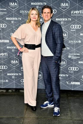 Steffen Groth und seine Ehefrau Ana bei der Verleihung der IMA 2019 International Music Awards am 22.11.2019 in Berlin IMA 2019 International Music Awards Verleihung in Berlin