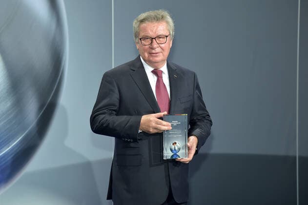Deutscher Nachhaltigkeitspreis 2019 am 22.11.2019 im Maritim Hotel in Düsseldorf Klaus Fischer ist Inhaber der Unternehmungsgruppe fischer