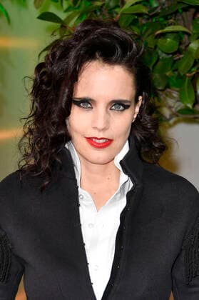 Anna Calvi bei der Verleihung der 1. International Music Awards 2019 im UCI Luxe Mercedes Platz. Berlin, 22.11.2019