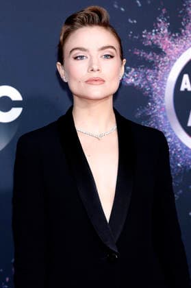 Maddie Hasson bei der Verleihung der 47. American Music Awards 2019 im Microsoft Theater. Los Angeles, 24.11.2019