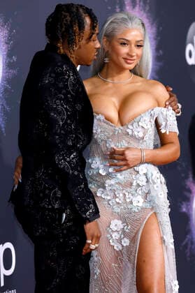 Rich The Kid und Tori Brixx bei der Verleihung der 47. American Music Awards 2019 im Microsoft Theater. Los Angeles, 24.11.2019