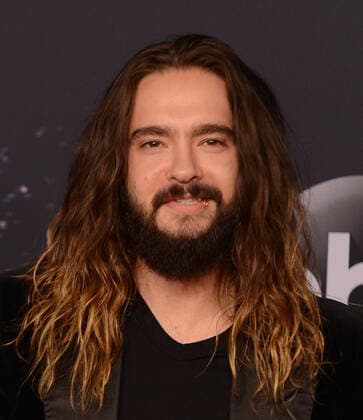 November 24, 2019, Los Angeles, CA, USA: LOS ANGELES, CALIFORNIA - NOVEMBER 24: Tom Kaulitz attends the 2019 American Music Awards at Microsoft Theater on November 24, 2019 in Los Angeles, California. Photo: imageSPACE Los Angeles USA - ZUMAs181 20191124_zea_s181_396 Copyright: xImagespacex