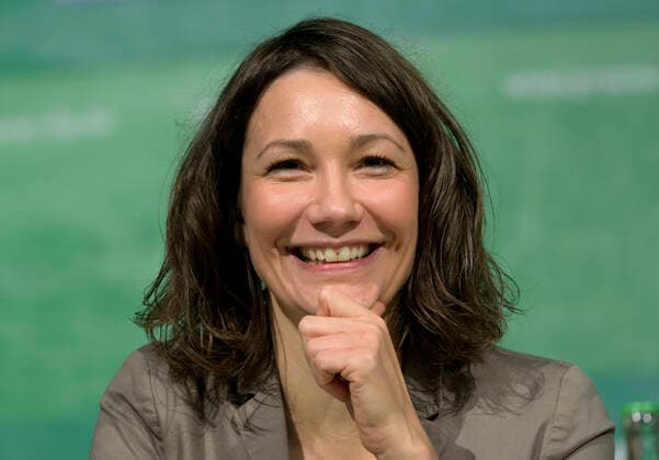Landesparteitag LDK von Buendnis 90 Die Gruenen von Rheinland-Pfalz in Neuwied : Anne SPIEGEL , Ministerin fuer Familie , Frauen , Jugend , Integration und Verbraucherschutz , und Spitzenkandidatin fuer die naechsten Landtagswahlen , 23.11.2019 Anne SPIEGEL , Buendnis 90 Die Gruenen of Rhineland-Palatinate , 23.11.2019 *** State Party Congress LDK of Buendnis 90 The Greens of Rhineland Palatinate in Neuwied Anne SPIEGEL , Minister for Family, Women, Youth, Integration and Consumer Protection , and Top Candidate for the Next State Parliamentary Elections , 23 11 2019 Anne SPIEGEL , Buendnis 90 The Greens of Rhineland Palatinate , 23 11 2019