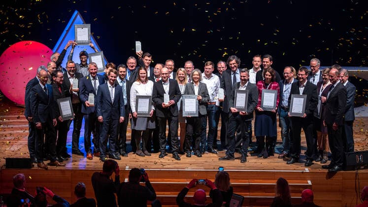 Die Gewinner der Thüringer Innovationspreise 2019 Preisverleihung des Thüringer Innovationspreises 2019 Weimar congress center Thüringen Deutschland