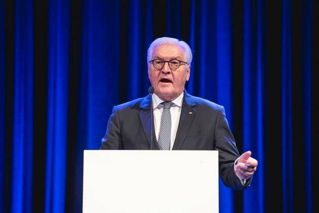NATIONAL MODEL UNITED NATIONS KONFERENZ ERFURT 28 11 2019 - Erfurt: Bundespräsident Frank-Walter Steinmeier bei seiner Rede während der National Model United Nations Konferenz in Erfurt am 28. November 2019. _________________