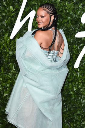 Rihanna bei der Verleihung der Fashion Awards 2019 in der Royal Albert Hall. London, 02.12.2019 *** Rihanna at the presentation of the Fashion Awards 2019 at the Royal Albert Hall London, 02 12 2019 Foto:xS.xVasx xFuturexImage
