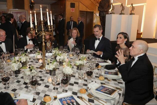 Spain s King Felipe VI (3-R) and Queen Letizia (2-R) and writer Gabriel Albiac (R) at 99th Mariano de Cavia , Luca de Tena and Mingote ABC Journalism Award held in Madrid, Spain, 03 December 2019. Spain s Royal couple chair the 99th Mariano de Cavia , Luca de Tena and Mingote ABC Journalism Award !ACHTUNG: NUR REDAKTIONELLE NUTZUNG!  Copyright: xJuanjoxMartinx GRAF2781 20191203-637110046588068739