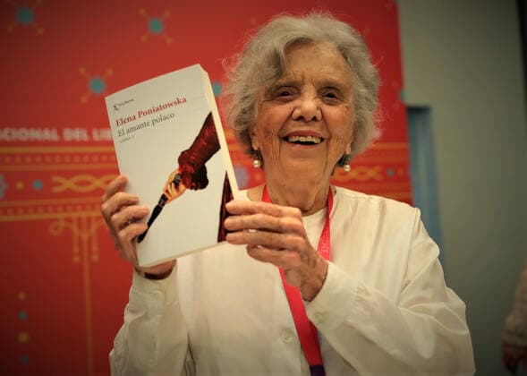 Entertainment Bilder des Tages December 3, 2019: EUM20191204CUL01.JPG.GUADALAJARA, Jal. BooksLibros-FIL-PoniatowskaLa escritora Elena Poniatowska presenta su mas reciente libro El amante polaco en la Feria Internacional del Libro de Guadalajara, el 3 de diciembre de 2019. Foto: Agencia EL UNIVERSALJuan BoitesEELG  - ZUMAu78_ 20191203_zaf_u78_083 Copyright: xElxUniversalx