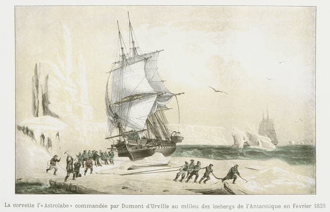 DUMONT D URVILLE La corvette l Astrolabe commandee par DUMONT d URVILLE au milieu des icebergs de l Antarctique en 1838 d apres une lithographie de A. MAYER (19 s). Credit : Collection KHARBINE-TAPABOR. *** DUMONT D URVILLE The corvette l Astrolabe ordered by DUMONT d URVILLE in the middle of the icebergs of Antarctica in 1838 d after a lithograph of A MAYER 19 s Credit Collection KHARBINE TAPABOR  KH3184