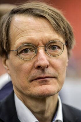 DEU, Deutschland, Berlin, 06.12.2019: SPD-Bundesparteitag, Karl Lauterbach, MdB