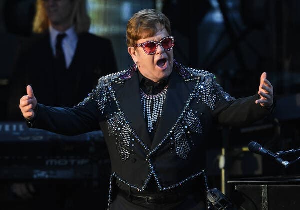 ELTON JOHN CONCERT GEELONG, English musician Elton John is seen after performing his opening song, Rocket Man, during A Day On The Green music festival at Mt Duneed Estate in Geelong, Saturday, December 7, 2019. ( NO ARCHIVING, EDITORIAL USE ONLY, NO USE IN BOOKS WITHOUT CONSENT GEELONG VIC AUSTRALIA  Copyright: xJULIANxSMITHx 20191207001436661054