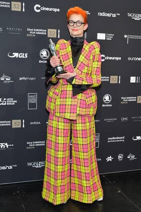Preisverleihung des EFA 2019 Sandy Powell, Costume Design, THE FAVOURITE Gewinnerin des 32. EFA ( European Film Awards 2019) im Haus der der Berliner Festspiele in Berlin am 07.12.2019