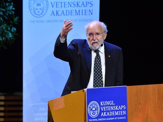 Bilder des Jahres 2019, News 12 Dezember News Bilder des Tages Physics Laureate Michel Mayor speaks during his Nobel Lecture Plurality of Worlds in the Cosmos: A Dream of Antiquity, A Modern Reality of Astrophysics at Stockholms University, Stockholm, Sweden December 8, 2019. STOCKHOLM Sweden x10030x *** Physics Laureate Michel Mayor speaks during his Nobel Lecture Plurality of Worlds in the Cosmos A Dream of Antiquity, A Modern Reality of Astrophysics at Stockholms University, Stockholm, Sweden December 8, 2019 STOCKHOLM Sweden x10030x,  Copyright: xJonasxEkströmer TTx NOBEL 2019