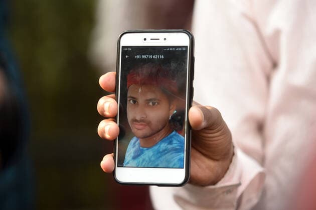 Bilder des Jahres 2019, News 12 Dezember NEW DELHI, INDIA - DECEMBER 8: A file photo of Mohammad Zakir who died in a fire that swept through a plastic factory at Anaj Mandi where laborers were sleeping, outside Lok Nayak Jai Prakash Narayan Hospital (LNJP) on December 8, 2019 in New Delhi, India. At least 43 people were killed when a massive fire ripped through a four-storey building housing illegal manufacturing units in north Delhi s congested Anaj Mandi area on Sunday morning, in the second deadliest fire incident in the national capital. (Photo by Amal KS Hindustan Times) 43 Killed In Fire Incident In Delhi