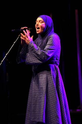 Sinead O Connor bei einem Konzert im Admiralspalast in Berlin, 8. Dezember 2019. Sinead O Connor im Admiralspalast