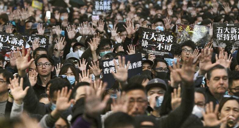 Bilder des Jahres 2019, News 12 Dezember Proteste in Hongkong Hong Kong protest People take part in an anti-government march in Hong Kong on Dec. 8, 2019. 