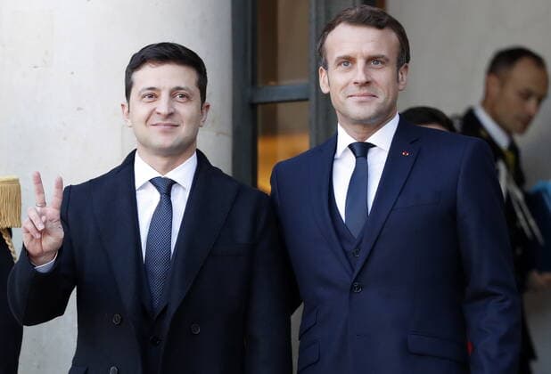 PARIS, FRANCE â€“ DECEMBER 9, 2019: Ukraine s President Volodymyr Zelenskyy (Vladimir Zelensky, L), and France s President Emmanuel Macron at the Elysees Palace before a Normandy Four summit; talks in the so-called Normany Four format involve representatives of Ukraine, Germany, France and Russia who discuss settlement of the conflict in eastern Ukraine. Grigory Dukor TASS  TS0C6AC1