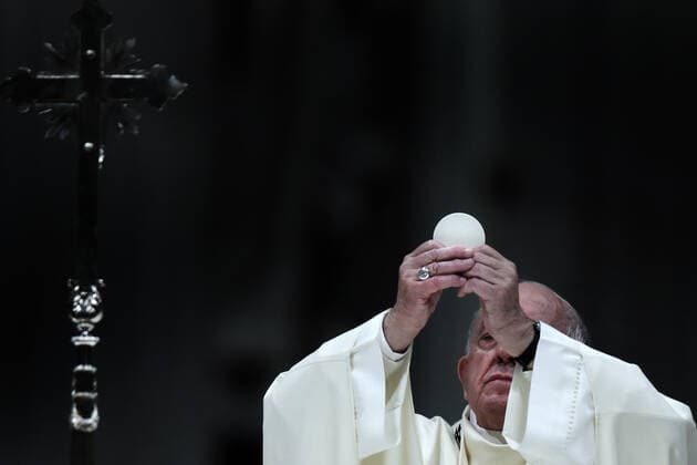 Bilder des Jahres 2019, News 12 Dezember December 12, 2019 - Vatican City (Holy See) - POPE FRANCIS during the holy mass on the occasion of the feast of Our Lady of Guadalupe in St. Peter s Basilical at the Vatican. Â© via ZUMA Wire) Vatican City State - ZUMAi15_ 20191212_zaf_i15_028 Copyright: xEvandroxInettix