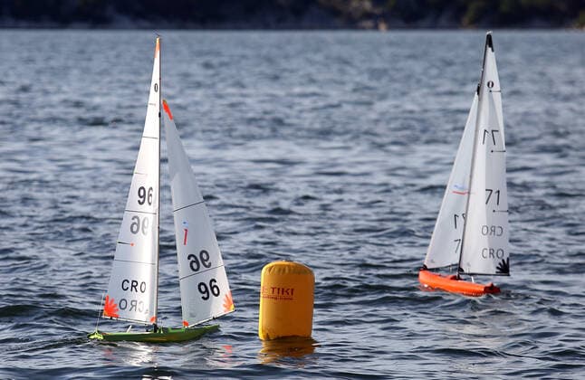 Regatta of radio-controlled sailboats - Sibenik, Croatia 15.12.2019., Sibenik, Croatia - The 24th regatta of radio-controlled sailboats finally started on the Sibenik waterfront in front of the cannons, which was delayed because there was no wind.  DuskoxJaramaz PIXSELL