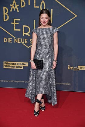 Hannah Herzsprung bei der Weltpremiere der 3. Staffel von Babylon Berlin im Zoo Palast in Berlin am 16.12.2019 *** Hannah Herzsprung at the world premiere of the 3 season of Babylon Berlin at the Zoo Palast in Berlin on 16 12 2019