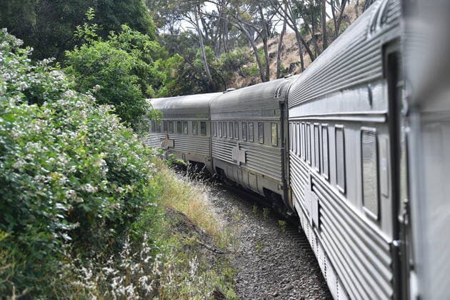 GREAT SOUTHERN RAIL FEATURE, A view of the train in the Adelaide Hills through the train window during the Great Southern inaugural train journey from Brisbane to Adelaide, Thursday, December 12, 2019. ( NO ARCHIVING, EDITORIAL USE ONLY, NO USE IN BOOKS WITHOUT CONSENT ADELAIDE SA AUSTRALIA  Copyright: xDAVIDxMARIUZx 20191217001438668521
