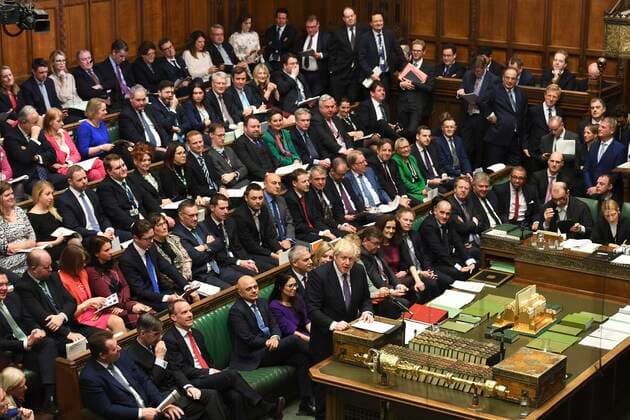 News Themen der Woche KW51 News Bilder des Tages (191220) -- LONDON, Dec. 20, 2019 (Xinhua) -- British Prime Minister Boris Johnson (C) speaks at the House of Commons in London, Britain, on Dec. 20, 2019. Lawmakers in Britain s House of Commons gave overwhelming backing Friday for Prime Minister Boris Johnson s re-shaped Brexit deal. (Jessica Taylor UK Parliament Handout via Xinhua) HOC MANDATORY CREDIT: UK Parliament Jessica Taylor BRITAIN-LONDON-NEW BREXIT BILL-VOTE 