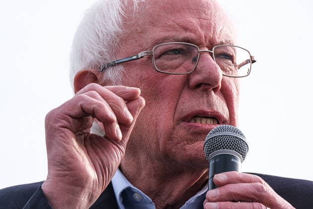 January 21, 2020: Bernie Sanders and Alexandria Ocasio-Cortez hold a rally in Venice Beach, CA to hundreds of loyal supporters. - ZUMAr145 20200121_zap_r145_029 Copyright: xJasonxRyanx