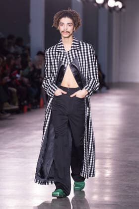 Bilder des Jahres 2020, Entertainment 01 Januar Entertainment Bilder des Tages Pronounce catwalk show during London Fashion Week Men s January 2020 at The Truman Brewery BFC Show Space in Brick Lane, London. JANUARY 4th 2020  TSTx2013