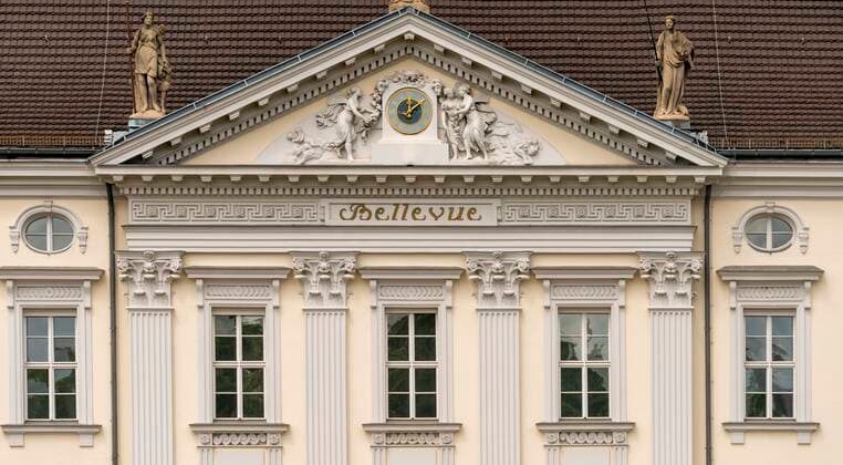 Schloss Bellevue, Amtssitz des deutschen Bundespräsidenten, Berlin, Deutschland, Europa Copyright: imageBROKER/MoritzxWolf ibxmmw05088901.jpg