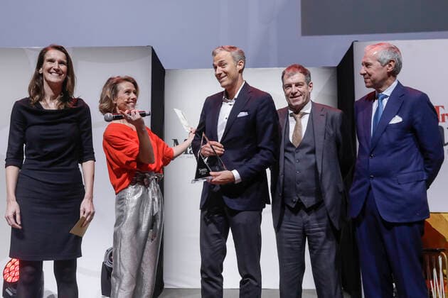 Belgian Prime Minister Sophie Wilmes and Yvan Verougstraete, CEO of Medi-Market pictured during the award ceremony for the Manager of the Year 2019, Tuesday 07 January 2020 in Brussels. Flemish business magazine Trends and french-speaking counterpart Trends-Tendance have a yearly tradition of electing a Flemish and a french-speaking manager of the year.  THIERRYxROGE 2451784
