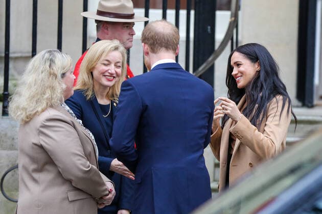 January 7, 2020, London, United Kingdom: Prince Harry, Duke of Sussex and Meghan Duchess of Sussex are greeted outside Canada House in London by Canada s High Commissioner for Canada in the UK, Janice Charette (L) and the deputy High Commissioner, Sarah Fountain Smith London United Kingdom - ZUMAs197 20200107_zaa_s197_207 Copyright: xStevexTaylorx