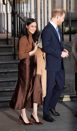 PAP01202304 On their first official engagement in the new year, Prince Harry, Duke of Sussex and Meghan, Duchess of Sussex, visit Canada House in London. Their Royal Highnesses wanted to meet with HE. Ms. Janice Charette, High Commissioner in Canada to the UK as well as staff to thank them for the warm Canadian hospitality and support they received during their recent stay inn Canada. After their meeting the royal couple visit the Canada Gallery to view a special exhibition by Indigenous Canadian artist, Skawennati. Pictured: Prince Harry, Duke of Sussex, Meghan, Duchess of Sussex 249541 2020-01-07 London Markle, Meghan (Duchesse de Sussex)  Copyright: xPapixsx xStarfacex STAR_249541_011