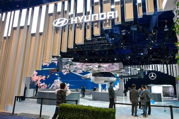 LAS VEGAS, NV - January 8 : Hyundai and Uber display their Aerial Ride-sharing Electric Air Taxi at CES 2020 at the Las Vegas Convention Center, North Hall in Las Vegas, Nevada on January 8, 2020. Copyright: xDamairsxCarterx