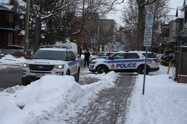 (200108) -- OTTAWA, Jan. 8, 2020 -- Police work at the site of the shooting incident in Ottawa, Canada, Jan. 8, 2020. A shooting incident left one dead and three others wounded in the Canadian capital Wednesday morning, said local police. ) CANADA-OTTAWA-SHOOTING INCIDENT LixBaodong 