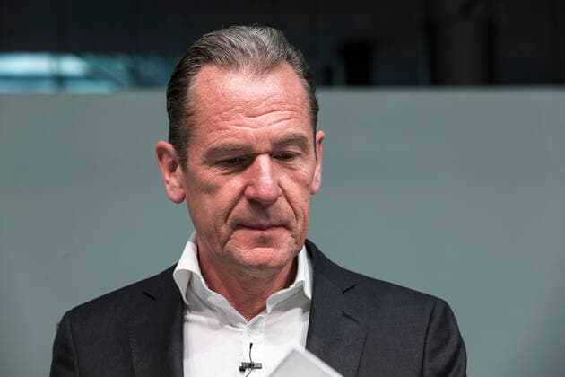 Dr. Mathias Döpfner (Vorstandsvorsitzender) bei der Axel Springer Hauptversammlung 2018 in der Axel-Springer-Passage am 19.04.2018 in Berlin *** Dr Mathias Döpfner Chief Executive Officer at the Axel Springer Annual General Meeting 2018 in the Axel Springer Passage on 19 04 2018 in Berlin