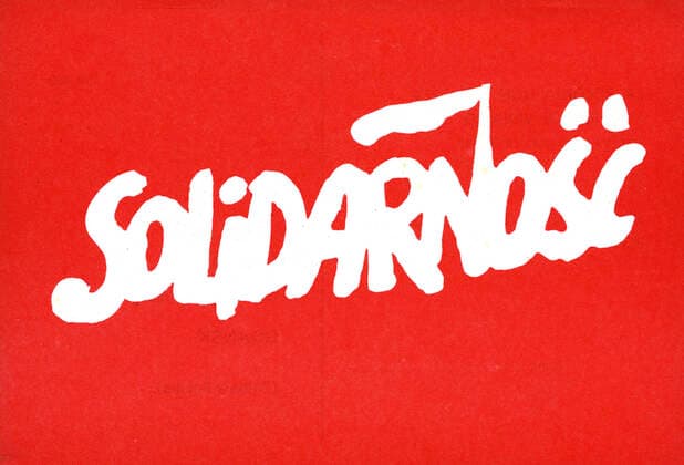 POLOGNE annees 80 Solidarnosc - Federation de syndicats polonais dirigee au depart par Lech Walesa. Carte postale polonaise vers 1980. Credit : IM KHARBINE-TAPABOR. *** POLAND 1980s Solidarnosc Federation of Polish Trade Unions initially led by Lech Walesa Polish postcard circa 1980 Credit IM KHARBINE TAPABOR  KH251205